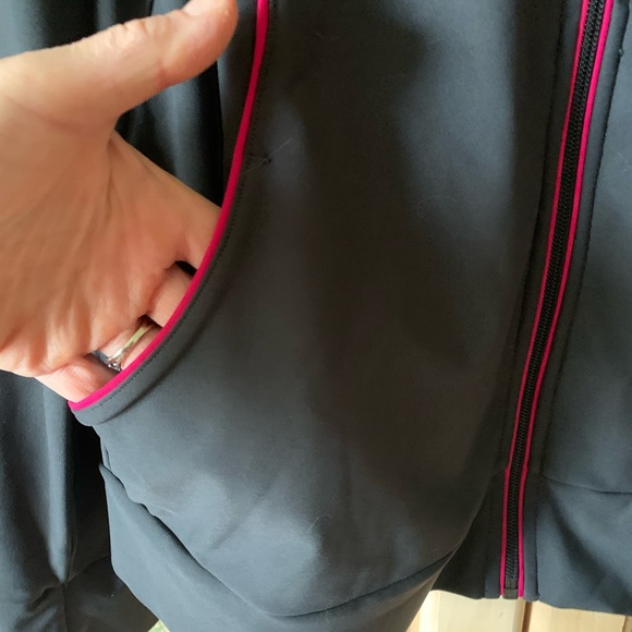 Zip up jacket - Picture 4 of 4